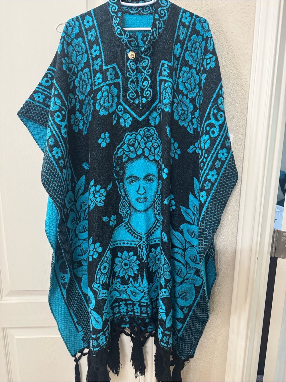 Frida Embroidered Black & Teal Women’s Jeans Jacket